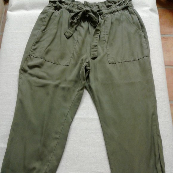 a.n.a  Adjustable Women Pants  Size  P/M - Picture 1 of 6